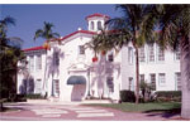 donna murphy logo 9783