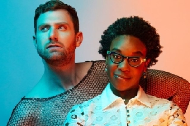 every day she rose logo 87317