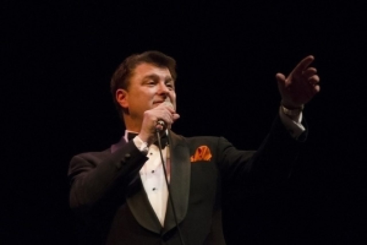 jonathan poretz logo Broadway shows and tickets