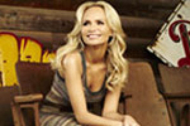 kristin chenoweth logo 11822