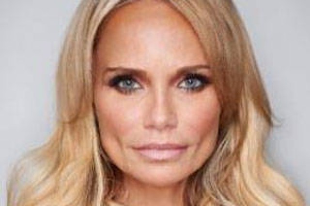 kristin chenoweth with the boston pops esplanade orchestra logo 50861