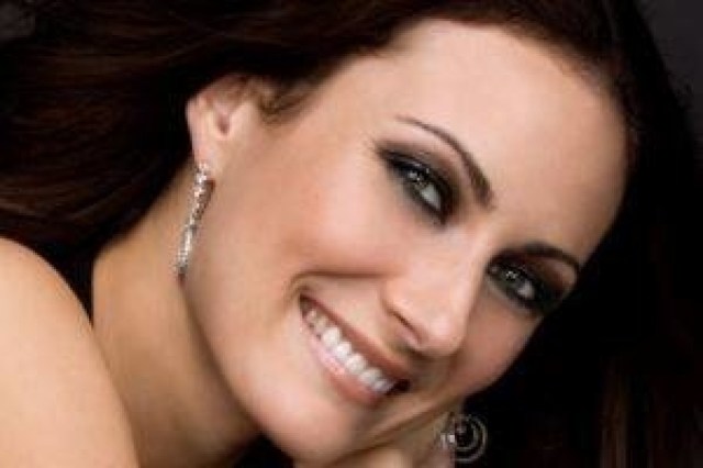 laura benanti in concert logo 52420