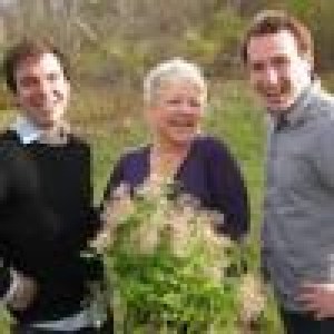 Mama and Her Boys – The Hit Musical Revue