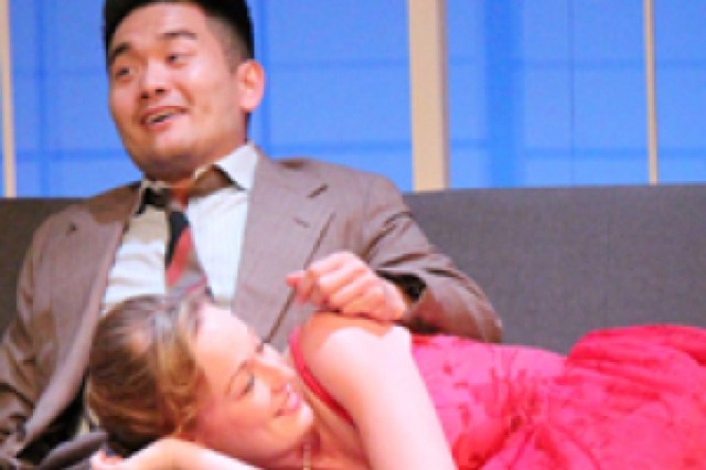 maple and vine logo 42666