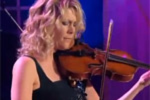 Natalie MacMaster