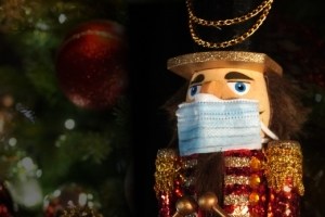 NUTCRACKER MASQUERADE – LIVE!