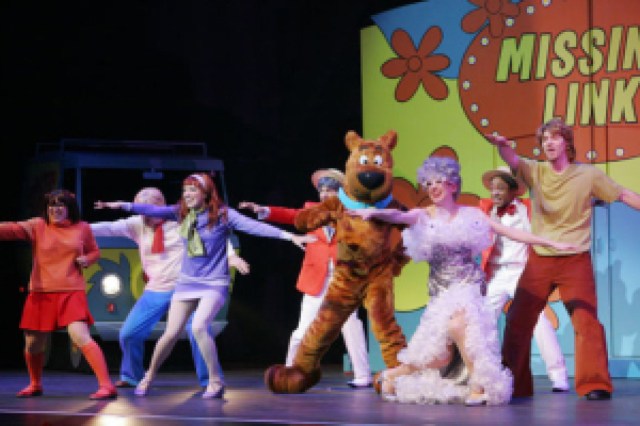scoobydoo live musical mysteries logo 36637