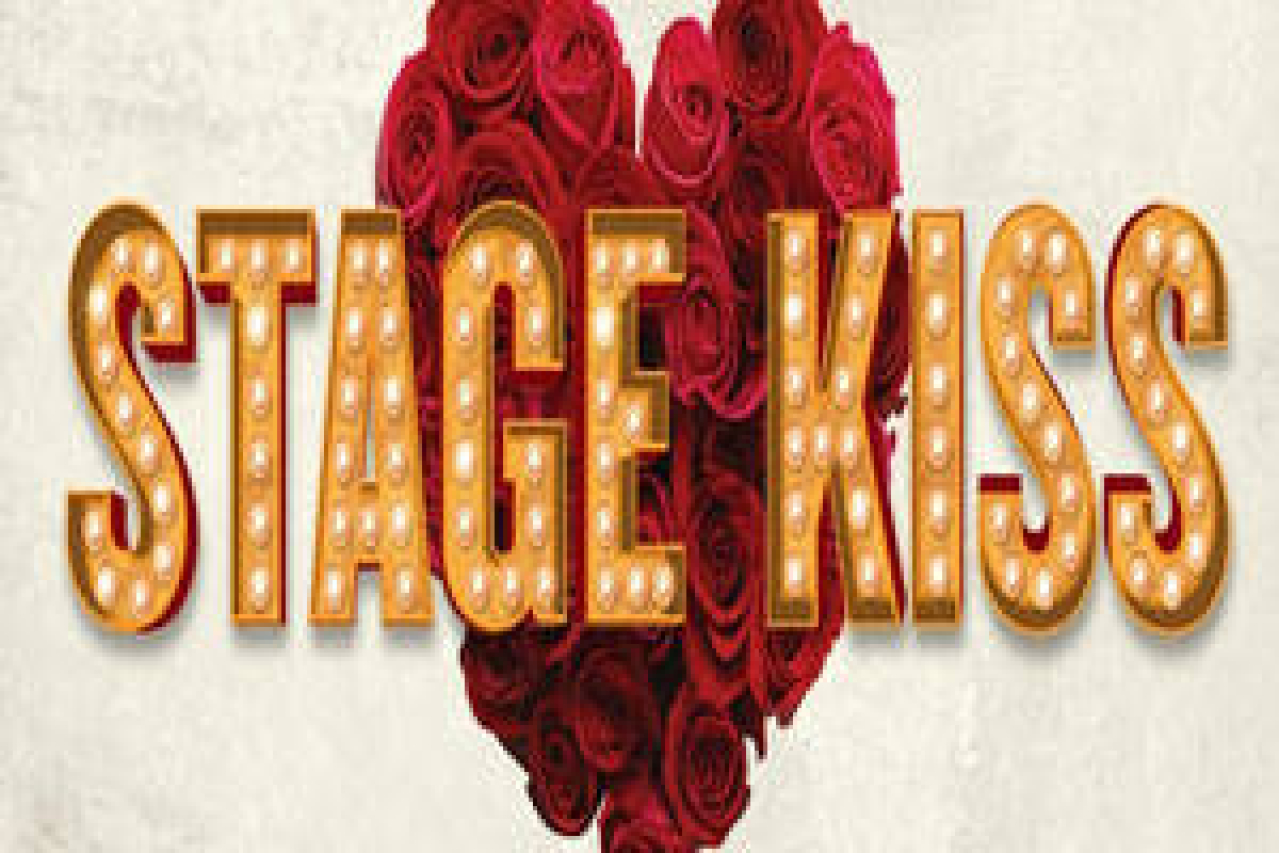 stage kiss logo 47113