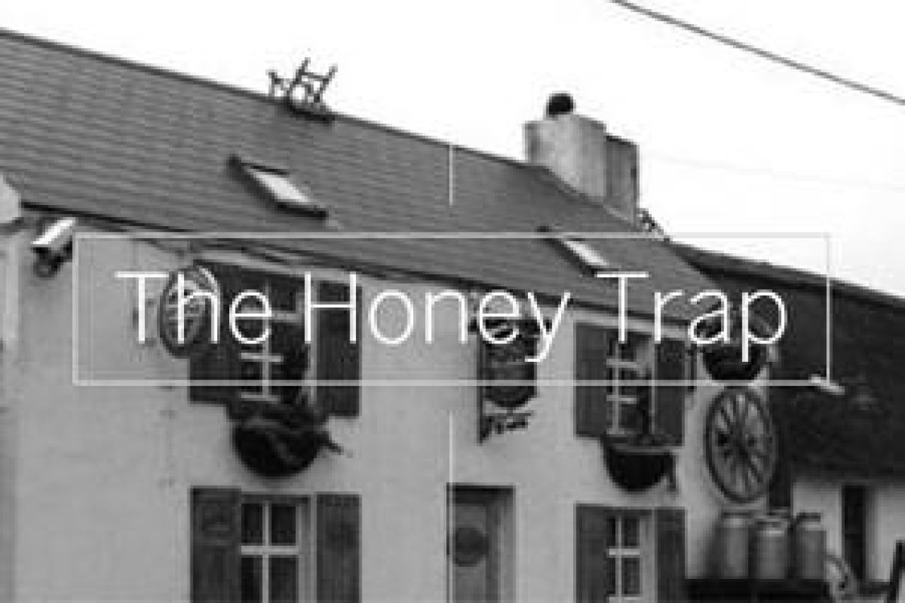 the honey trap logo 61350