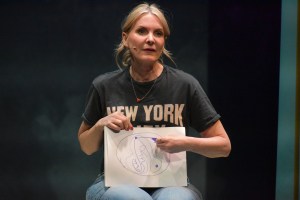 Review: Jessica Hendy’s Memoir, <i>Walking With Bubbles</i>, Is Not as Bubbly as It Sounds