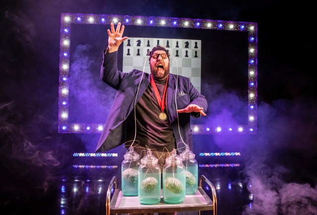 Mischief's Mind Mangler to End Off-Broadway Run Ahead of West End Premiere - Vimarsana News