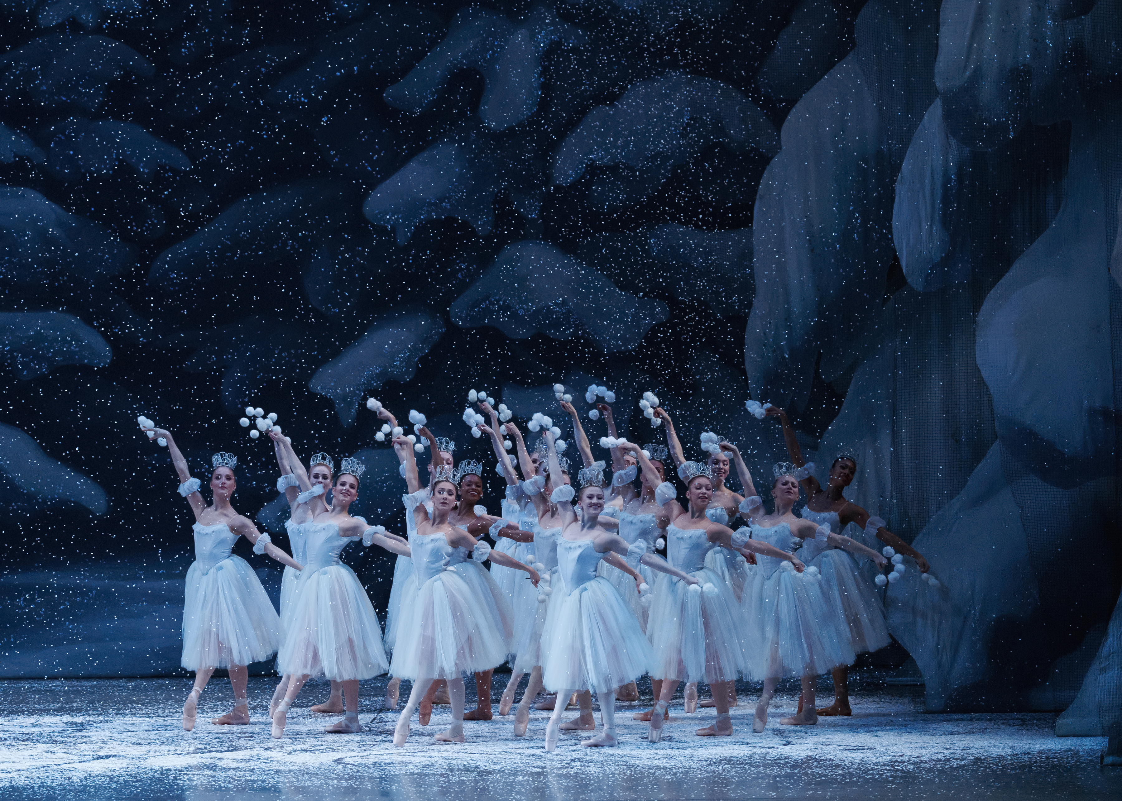 New York City Ballet in George Balanchine’s The Nutcracker (© Erin Baiano)