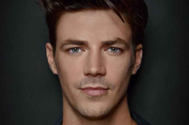 Grant Gustin Cr. Storm Santos Grant Gustin