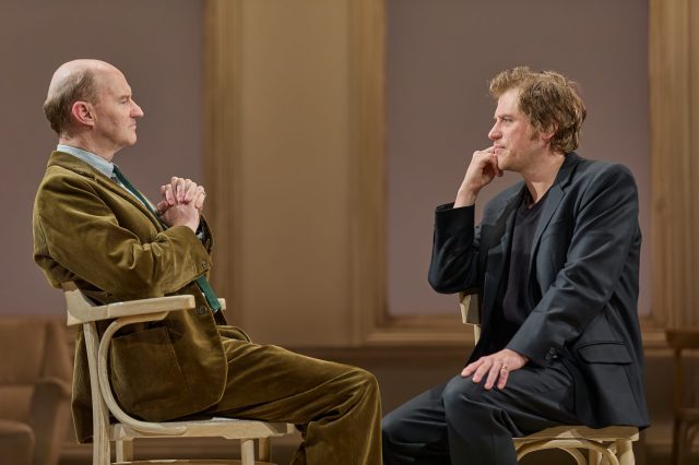 Mark Gatiss as John Gielgud and Johnny Flynn as Richard Burton in The Motive and the Cue in the West End. © Mark Douet scaled