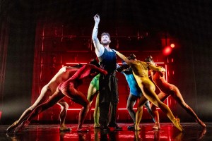 Review: A Fresh <I>Sunday in the Park With George</I> Brims With Color and Light in New Jersey