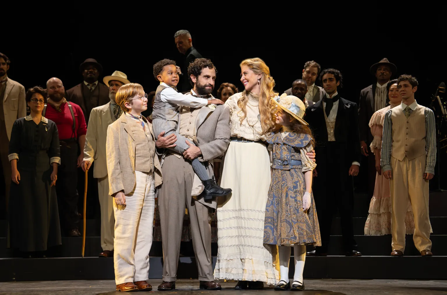 Encores! New York City Center Ragtine Book by Terrence McNally Music by Stephen Flaherty Lyrics by Lynn Ahrens Orchestrations by William David Brohn Based on the novel Ragtime by E.L. Doctorow Scenic Designer David Rockwell Costume Designer Linda Cho Li