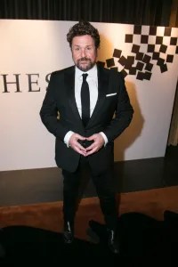 Michael Ball a grandezza naturale