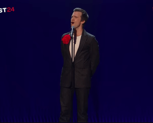 Watch Gavin Creel Perform a Mamma Mia! Medley at MCC’s MISCAST24