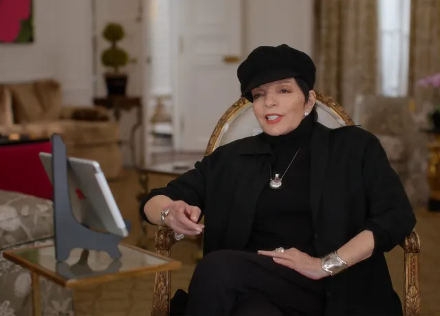 1 LIZA MINNELLI 2 courtesy Atlas Media Corp