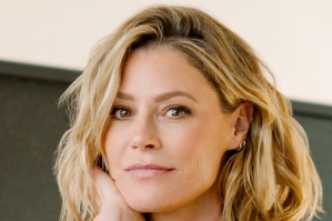 Julie Bowen and More to Star in Fake It Until You Make It in LA
