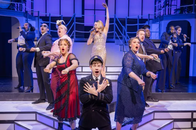 The cast of <i>Titanique</i> (© Evan Zimmerman for MurphyMade)