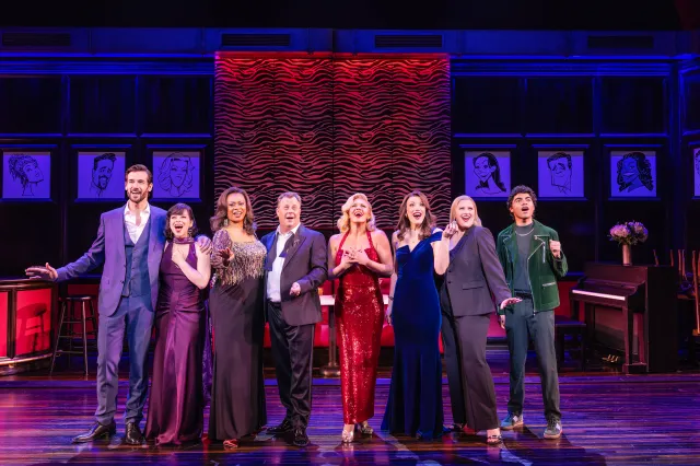 Cast of <i>Smash</i> (© Matthew Murphy)