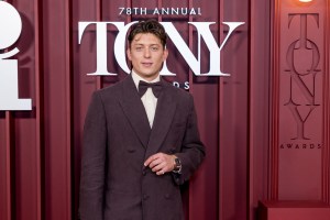 Tom Francis to Play Final Performance in Sunset Blvd.