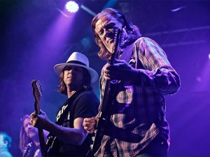 2025 Eagles Tribute – On The Border