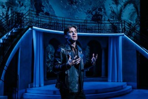 Review: Robert O’Hara Directs a Misguided, Noirish Hamlet