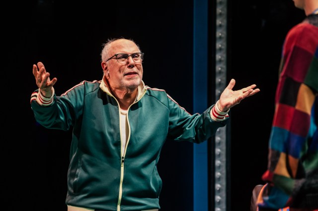 Lee Wilkof in <i>The Reservoir</i> (© Jeff Lorch)