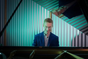 House Concert with Danny Holt, piano