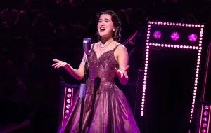The Touching Opening Night Gift Connie Francis Gave to Just in Time’s Gracie Lawrence
