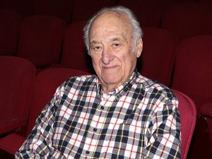 Jerry Adler, Broadway Stage Manager and Beloved Actor on The Sopranos, Mad About You, Dies at 96