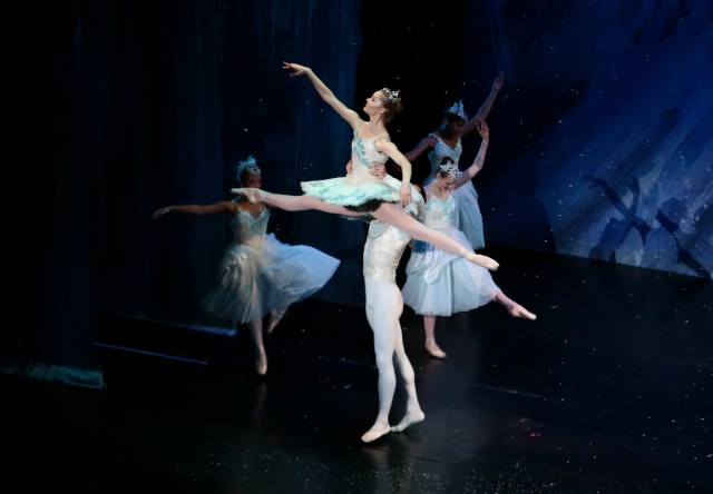 Event Logo: 19 12 13 Nutcracker NE 018