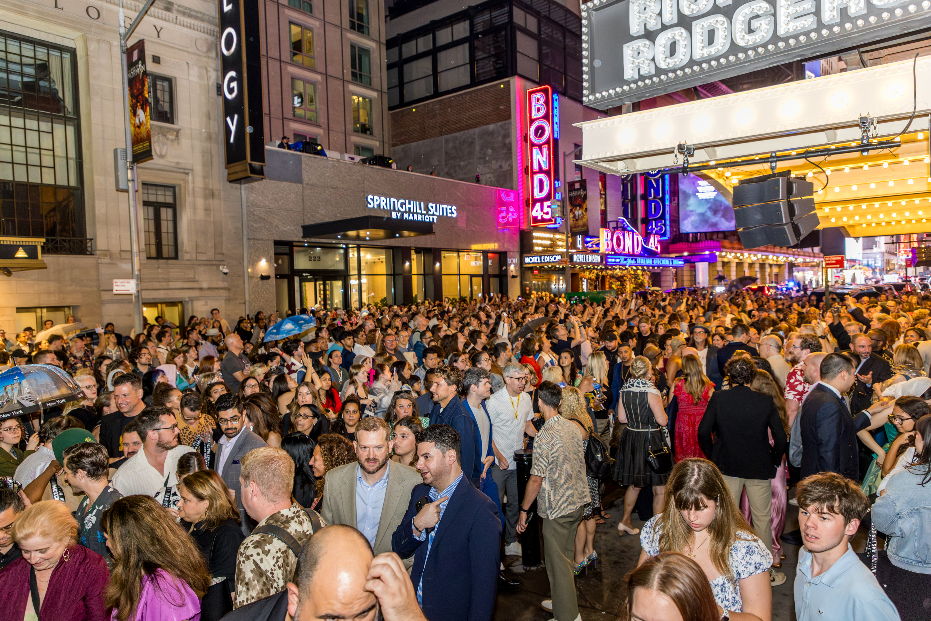 2025 08 06 TheaterMania Hamilton 10th Anniversary 53 2025 08 06 TheaterMania Hamilton 10th Anniversary 53