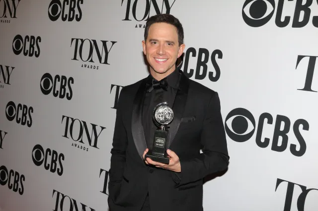 Santino Fontana