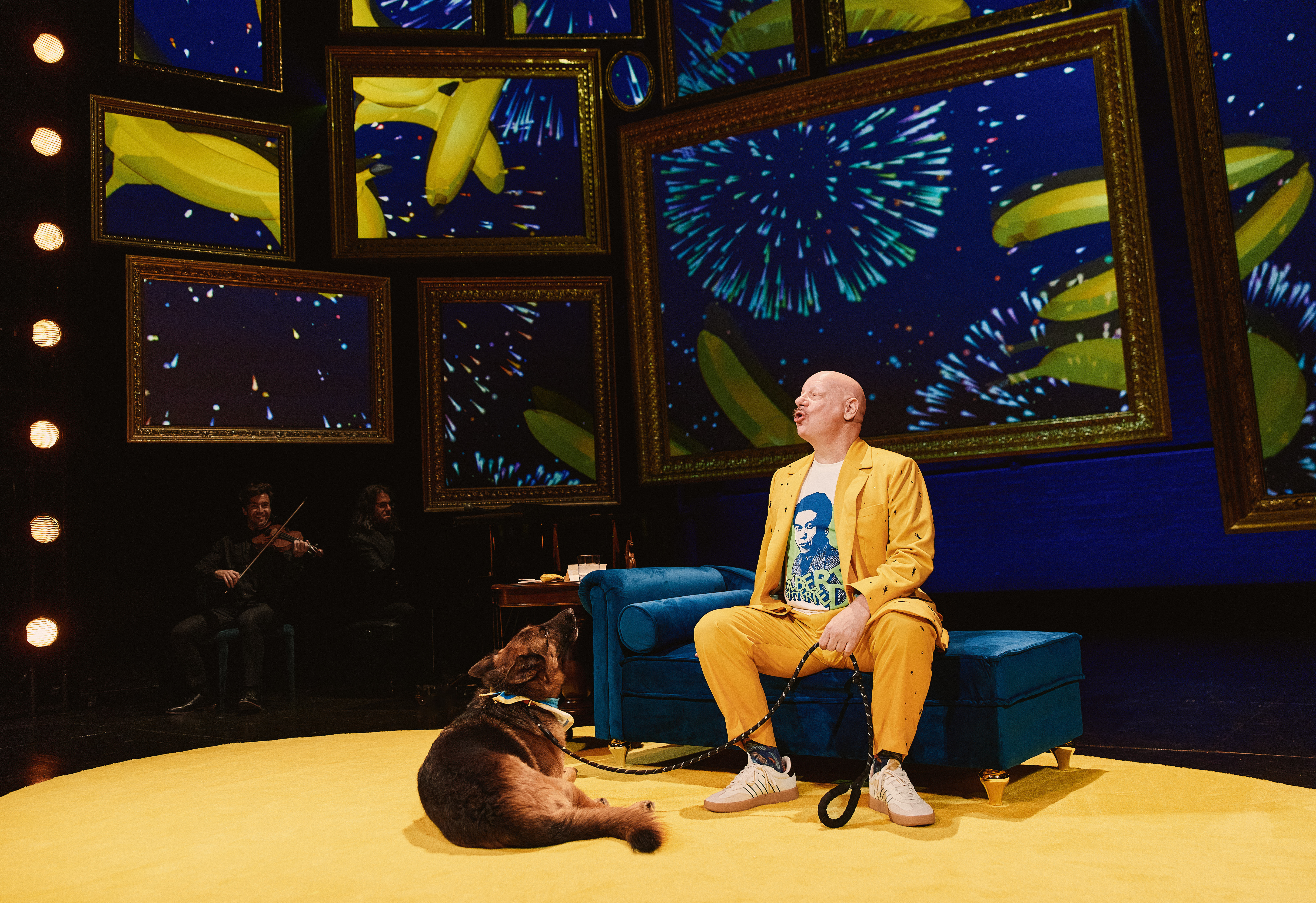 Jeff Ross in his new Broadway show, Take a Banana for the Ride, directed by Stephen Kessler, at the Nederlander Theatre.(© Emilio Madrid)