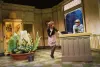 See Photos of Madeline Brewer and Thomas Doherty as Audrey and Seymour in Little Shop of Horrors