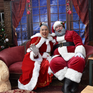 Holiday Family Faire and It’s a Wonderful Life: A Live Radio Play by Joe Landry at Theatricum