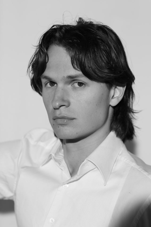 Ansel Elgort