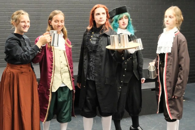 Event Logo: From Left to Right Nicole Sample Mila Needleman Harper Smith Phoebe Thomas Mia Gascon photo by Melanie Chen