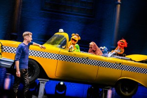 Rob Lake Magic Show, Guest Starring the Muppets, to End Broadway Run This Weekend