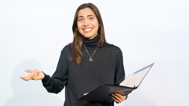 Event Logo: Actor Ilana Zackon Photo by David Chiu 1