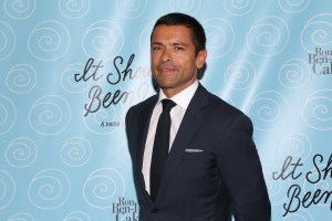 Mark Consuelos, Aasif Mandvi Join Kelli O’Hara and Rose Byrne in Fallen Angels on Broadway