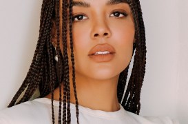 Thompsonheadshot by Cibelle Levi (2)
