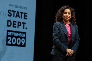 Review: Public Charge, a Diplomat Recalls Hillary Clinton’s State Department