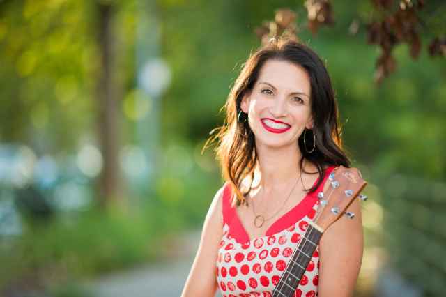 Event Logo: 24 03 09 Suzi Shelton photo by Meredith Zinner Photography PROMO 001 1