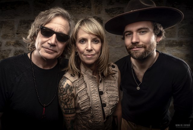 Event Logo: 26 04 08 Patrice Pike Band Promo Shot 1