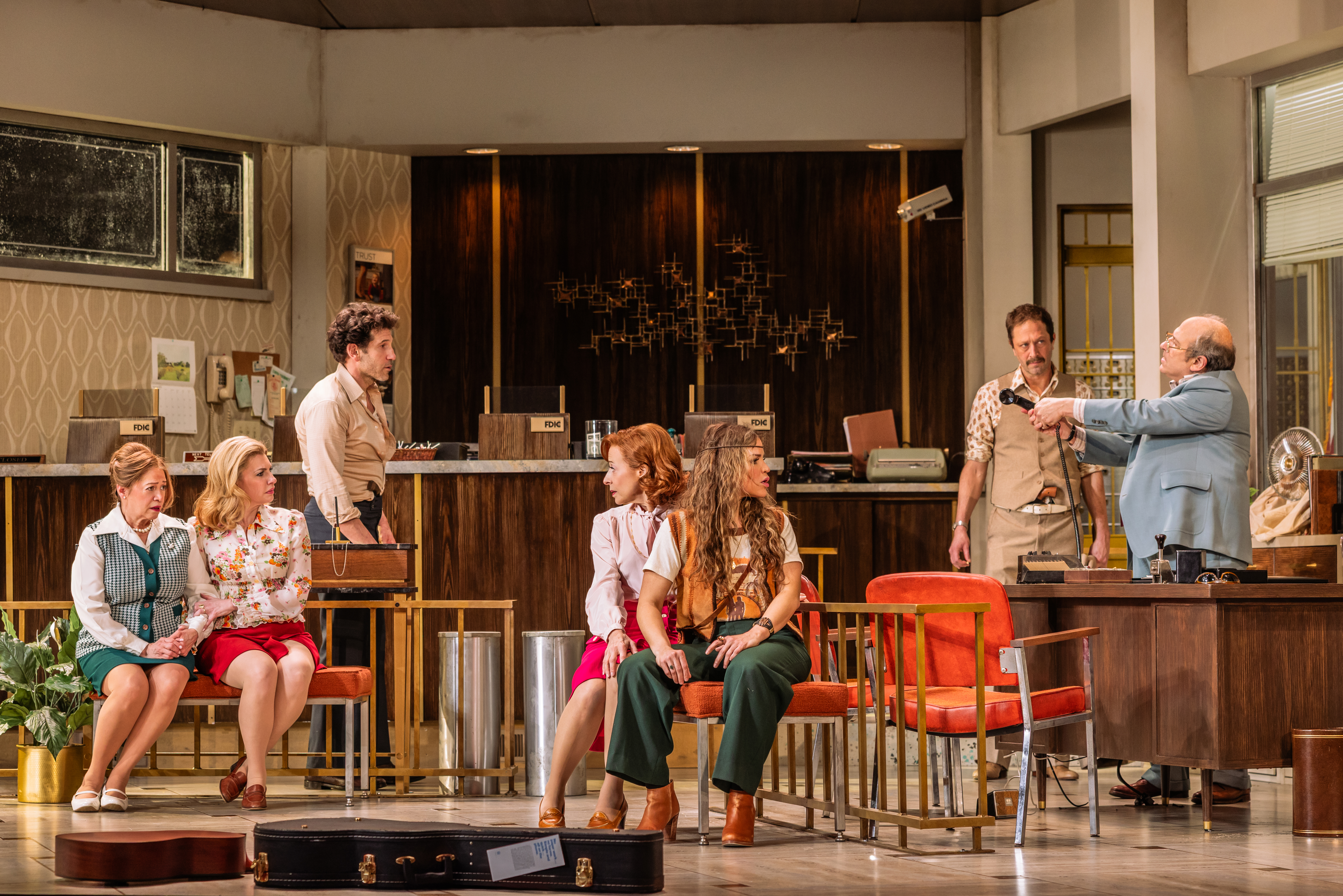 3 DOG DAY AFTERNOON S2 1263