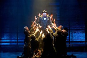 Interview: Richard Kind Is the King of Broadway (in the West End)